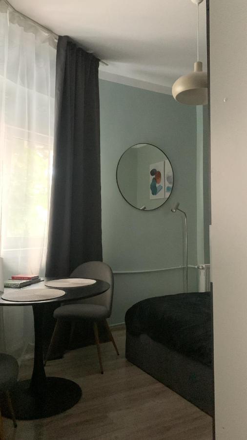 شقة Cozy Studio In The Heart Of بوخارست المظهر الخارجي الصورة
